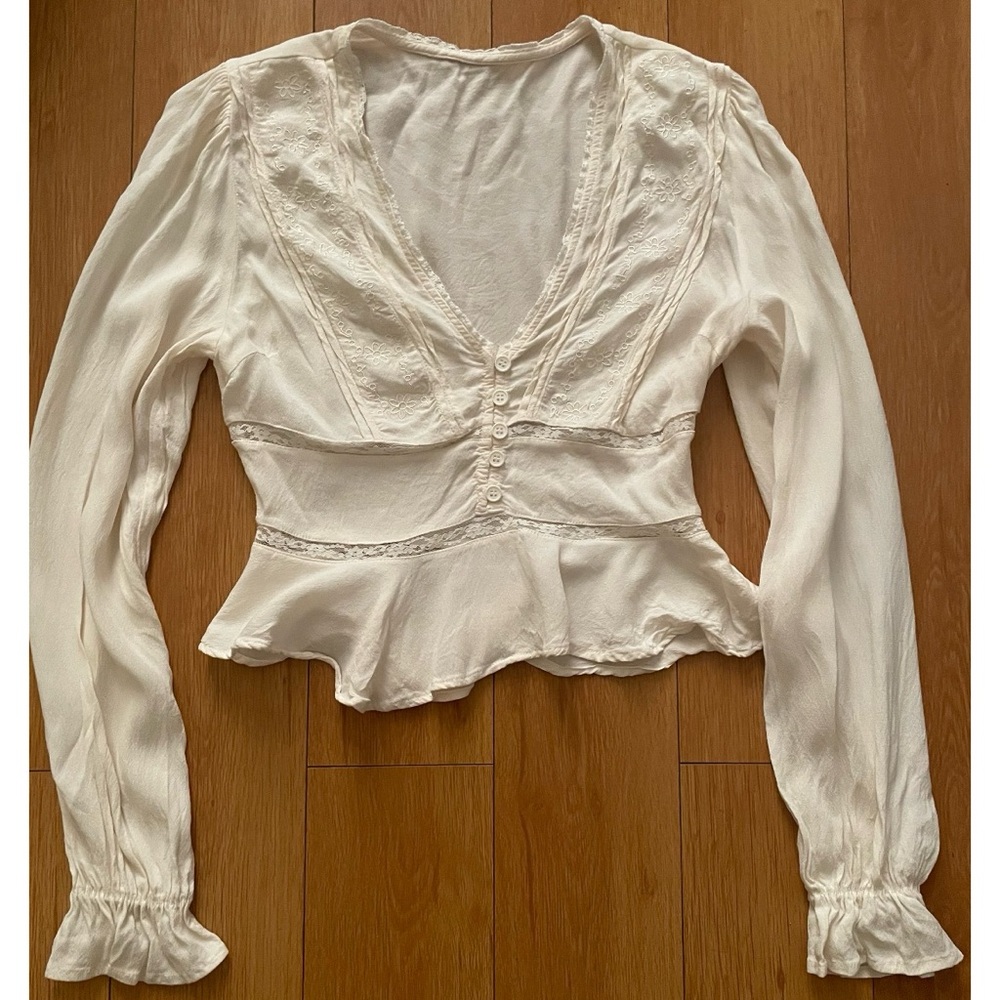 Forever 21 Cream long sleeve blouse